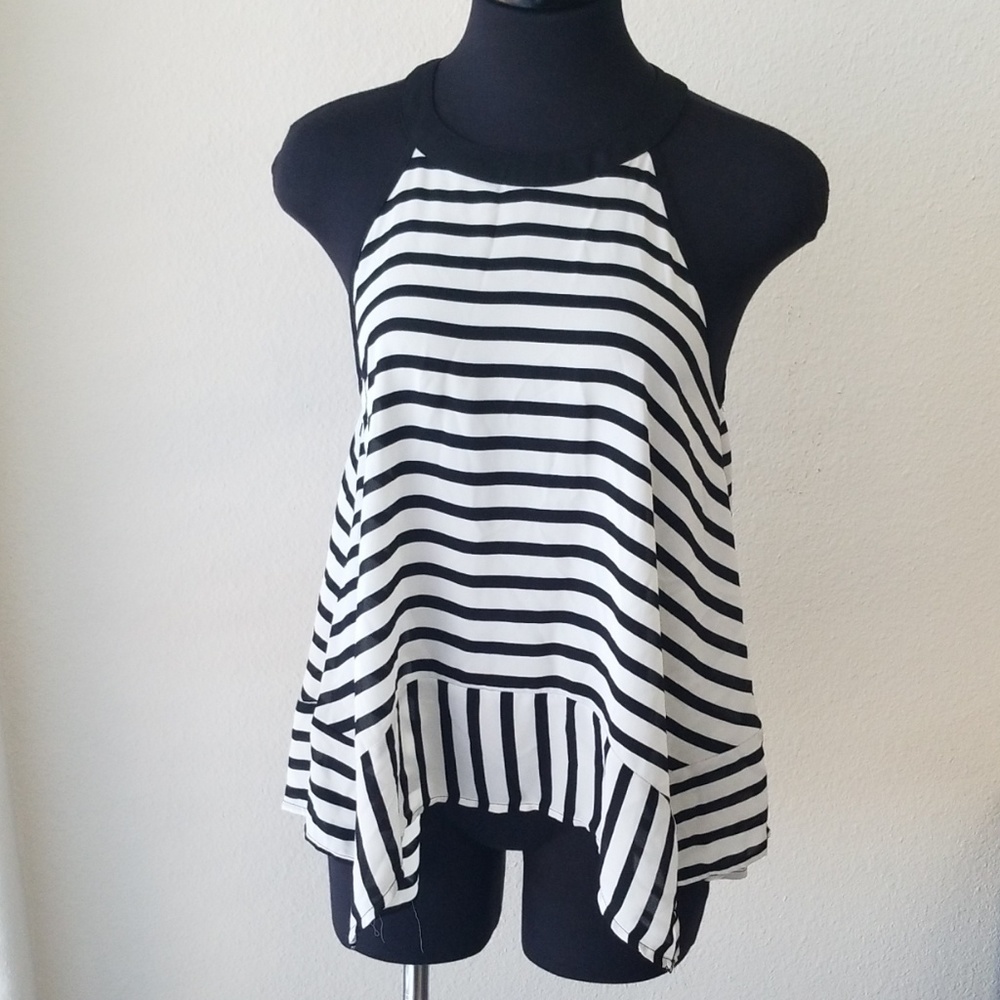 Black and White Sleeveless Top
